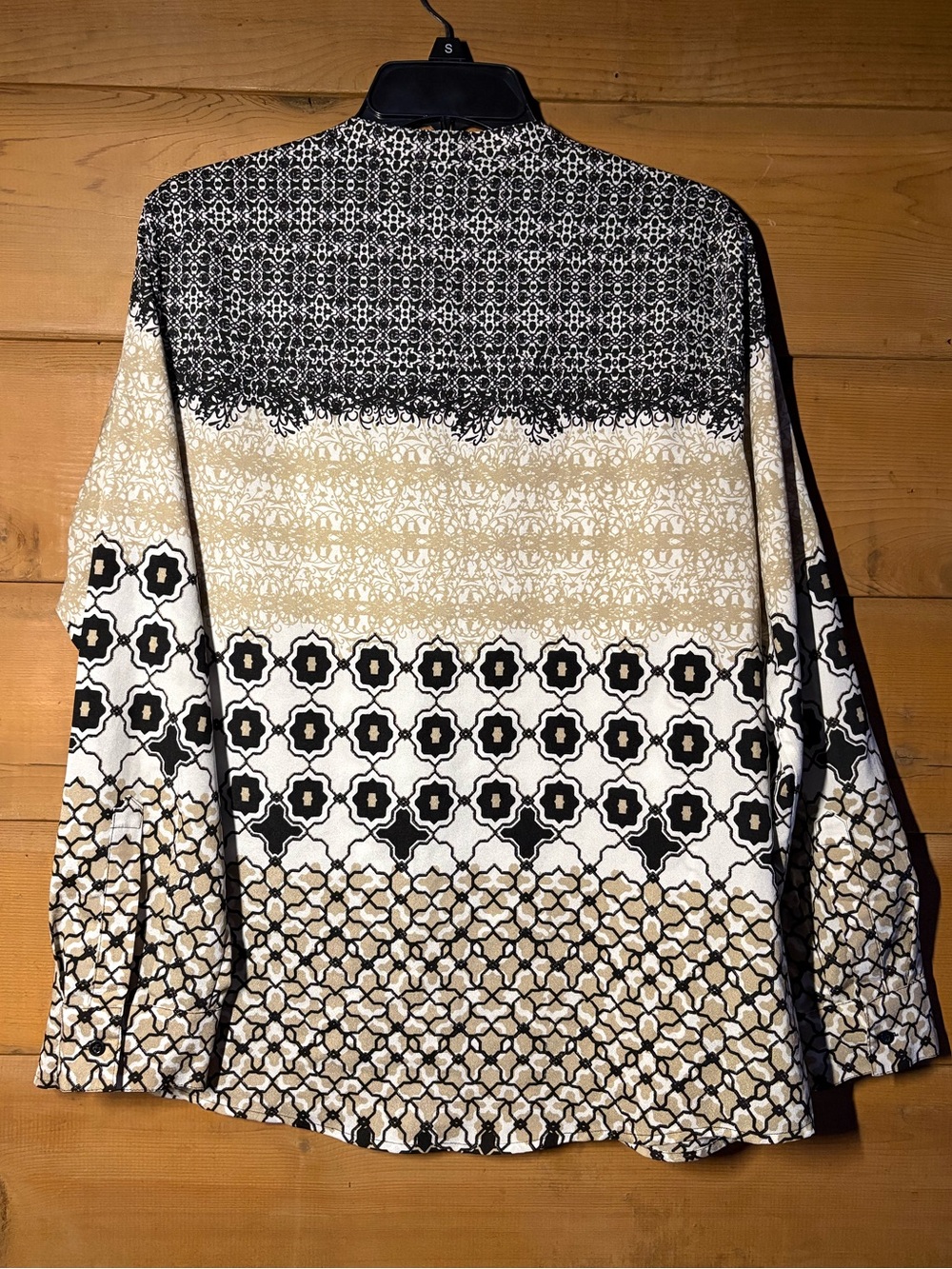 Calvin Klein Black Tan & White Geometric Pattern Button Down Top- Size Large - Picture 3 of 8